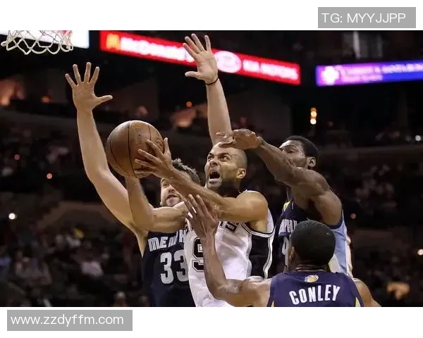 威金斯与帕克的巅峰对决谁能在赛场上笑到最后